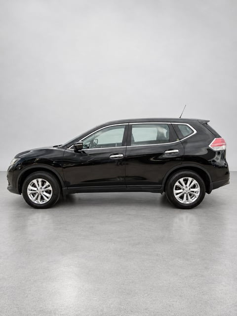 Black Nissan X-Trail T32 seven-seat SUV side profile with silver alloy wheels